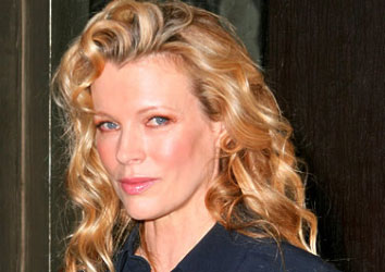 Attore famoso Kim Basinger