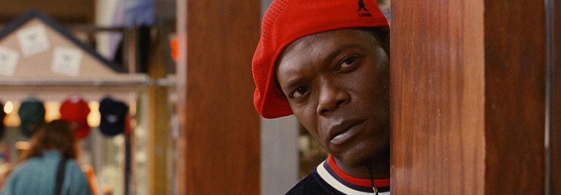 Attore famoso Samuel l.  Jackson in Jackie Brown